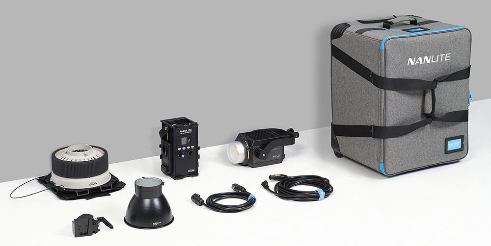 Forza 300B II KIT with FL-20G Fresnel & Trolley Case Light Fixture SHAPE wlb