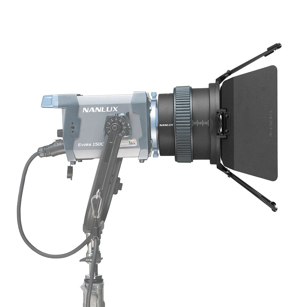 NANLUX 電動フレネルレンズ FL-22E NANLUX FL-22E Motorized Fresnel Lens 15°-48° – SHAPE wlb