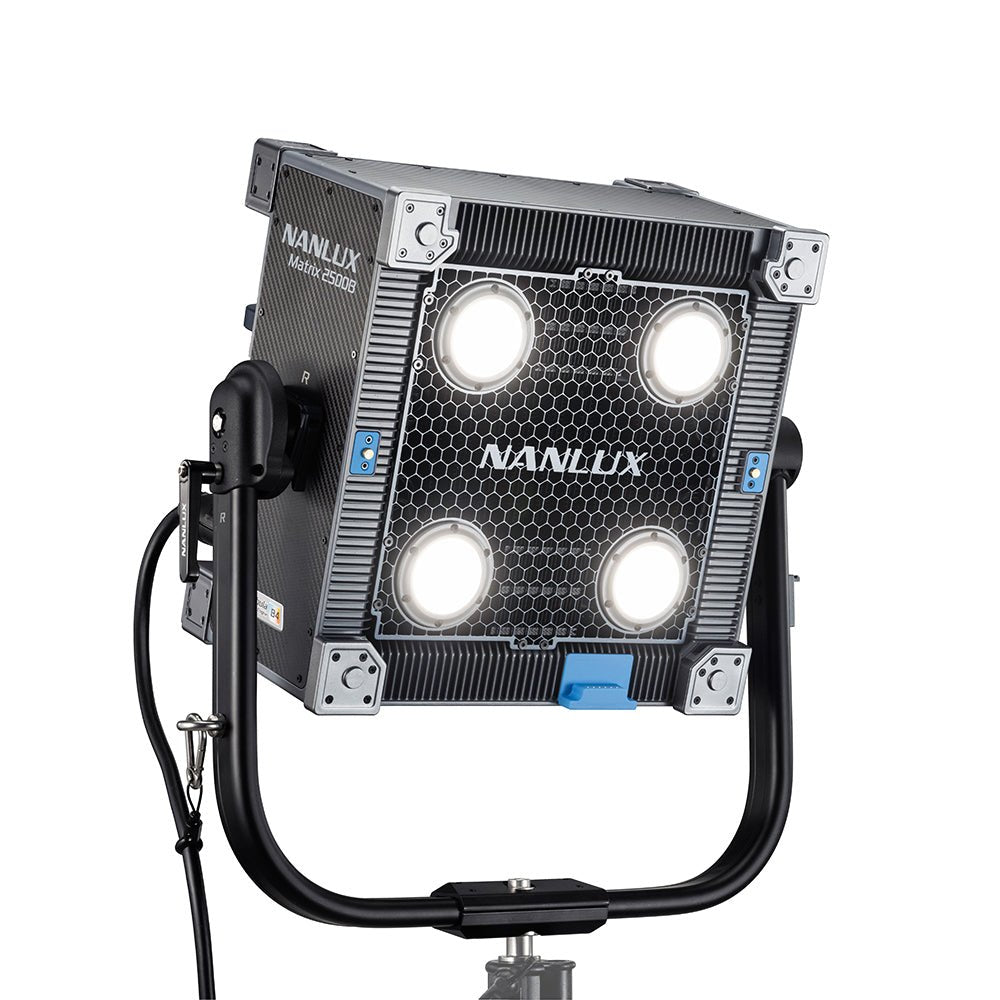 NANLUX Matrix 2500B LED Bi-color Multi-source Spot Light with Flight Case Light Fixture SHAPE wlb