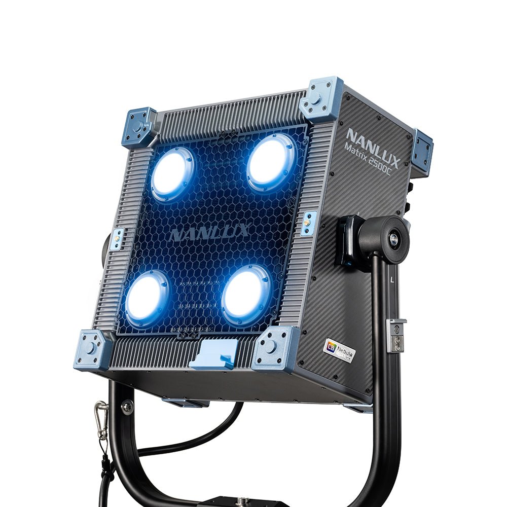 NANLUX Matrix 2500C LED Full-color Multi-source Spot Light with Flight Case Light Fixture SHAPE wlb