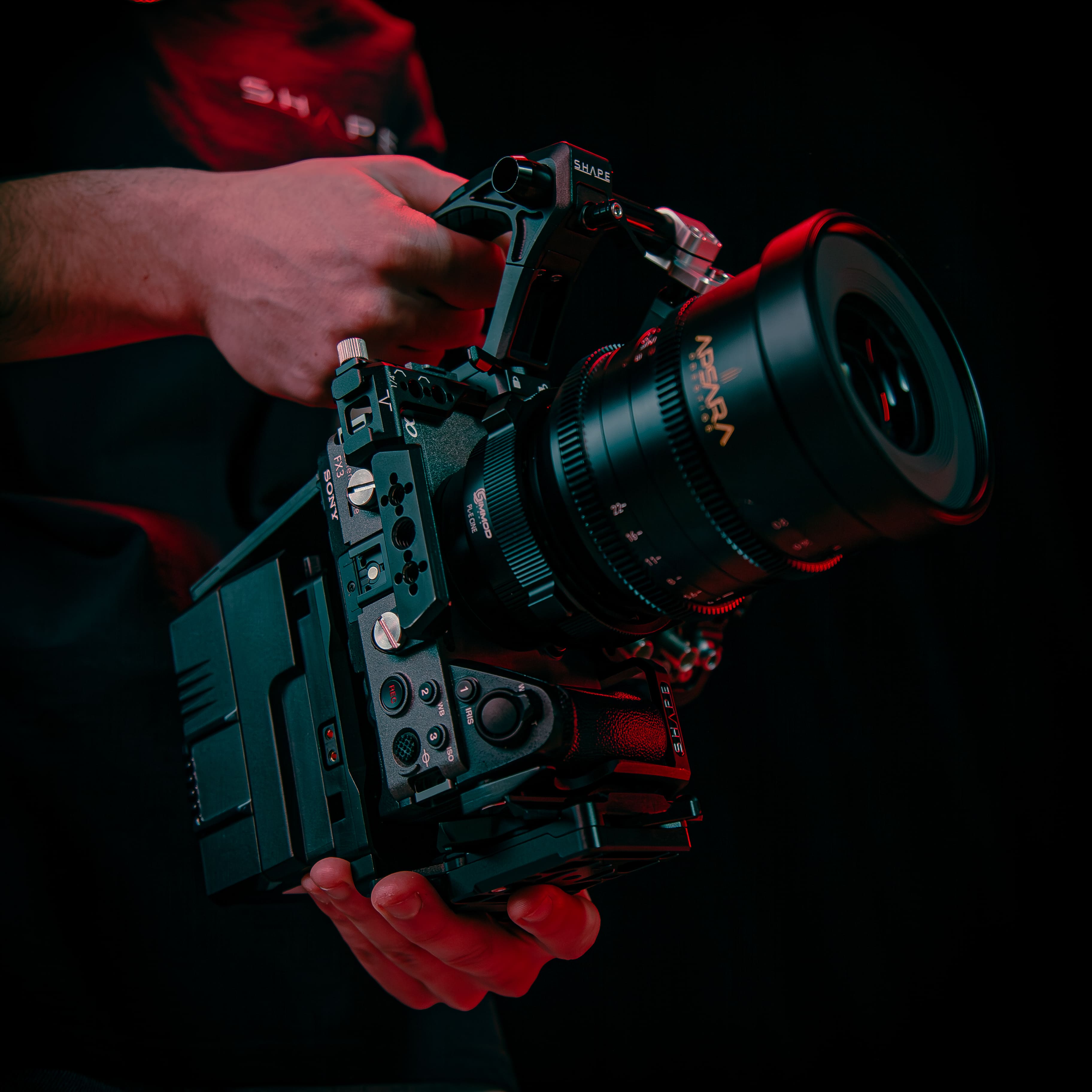 SHAPE Sony FX3 & FX30 Top Handle | Creator Camera Cage – SHAPE wlb