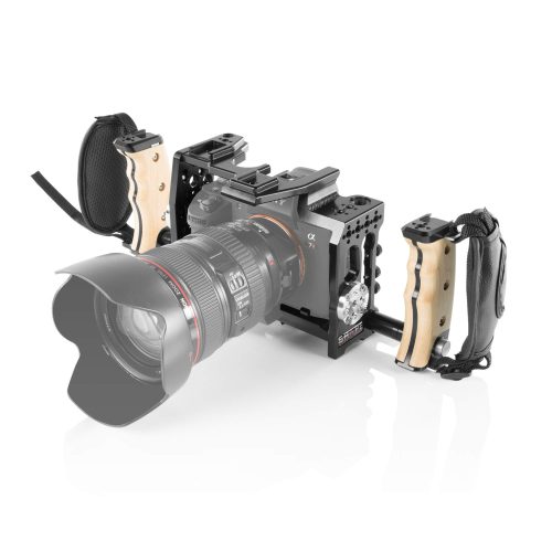 Sony A7R3 handheld cage